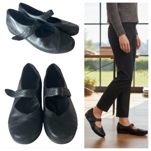 Aravon Mary Jane Shoes Flats Sz 12 EE Black Leather Comfort Casual New Balance